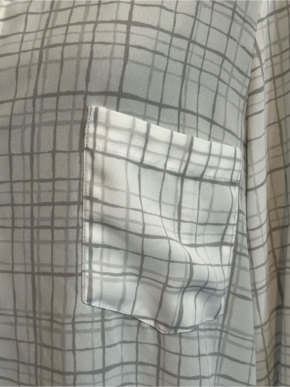 Calvin Klein Jeans White Button-Down Shirt with Gray Grid Size XL - Picture 2 of 8